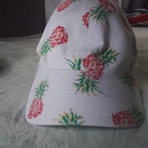 Pineapple print snapback